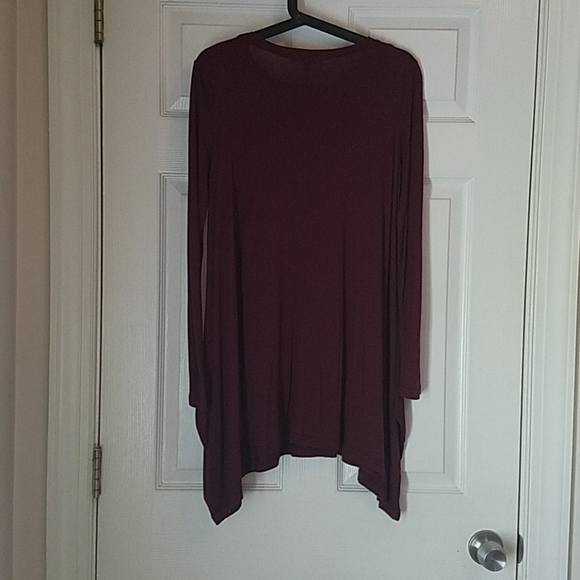 Top - Picture 4 of 4